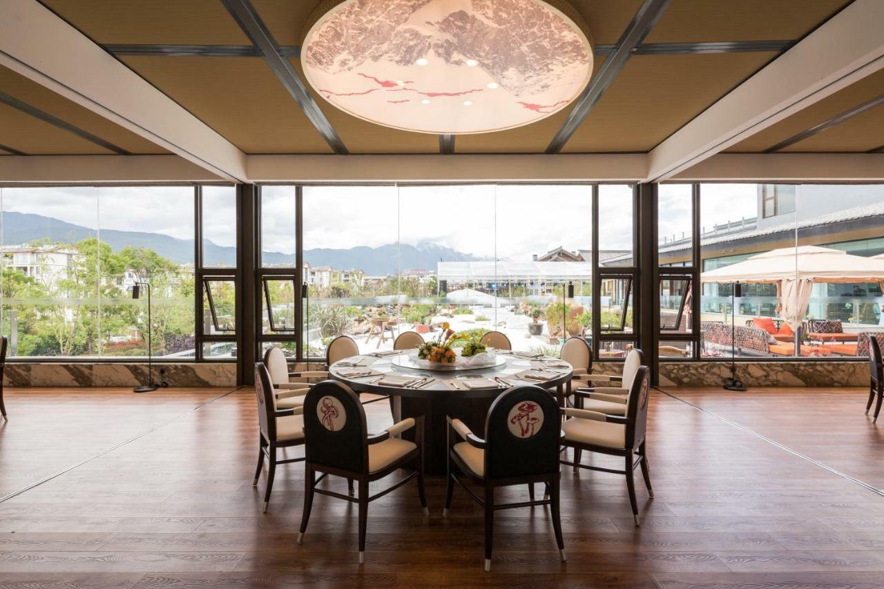 Howard Johnson Jinlin Plaza Lijiang Лицзян Экстерьер фото